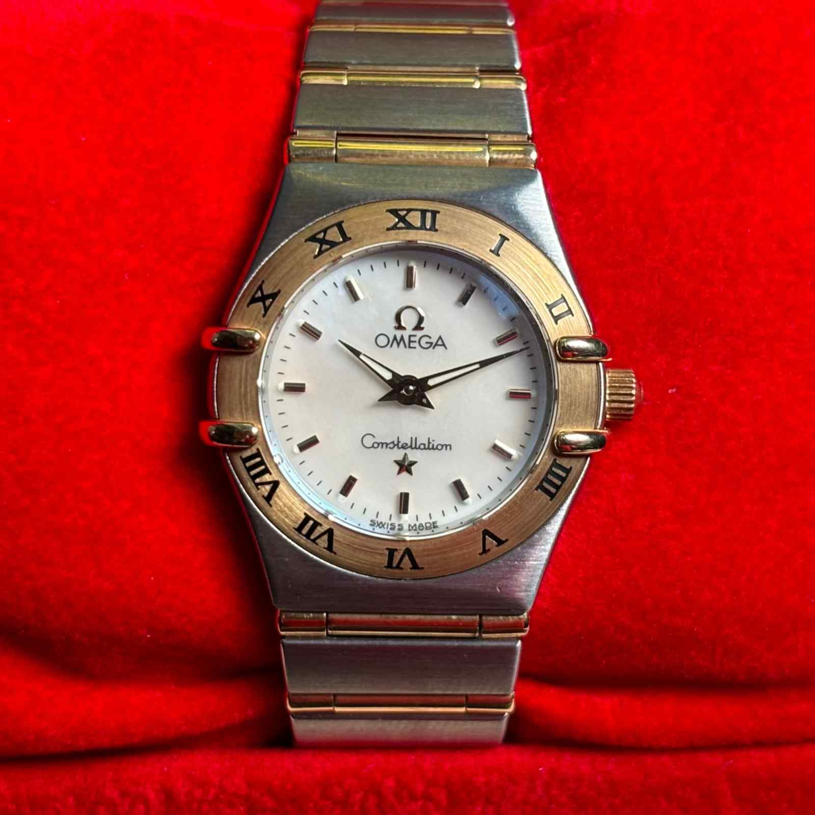 ساعت زنانه امگا 22.5 میلیمتری تمام میخ طلا Omega Constellation