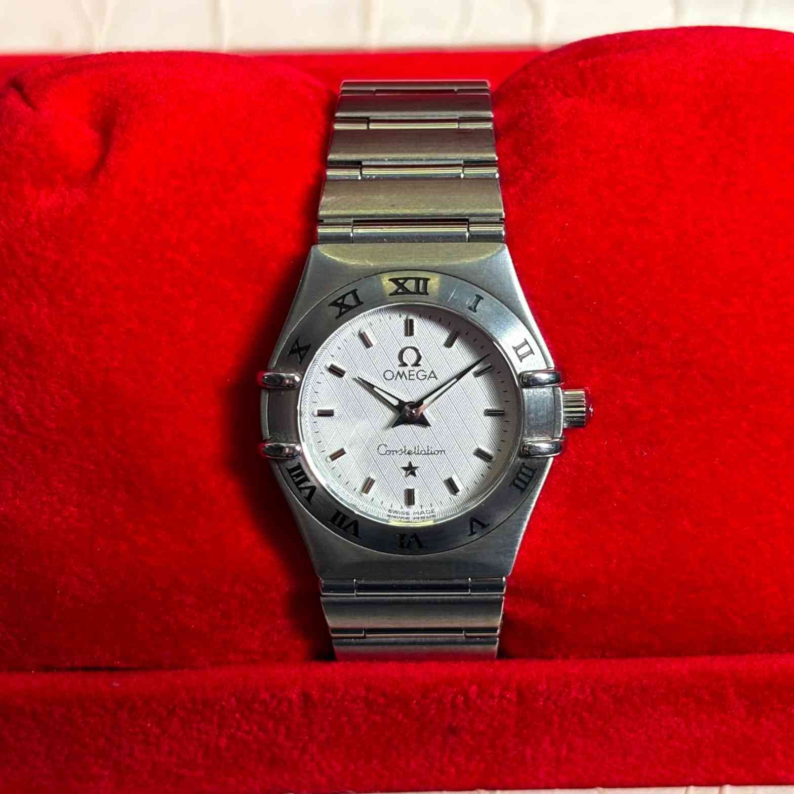 ساعت زنانه امگا 22.5 میلیمتری تمام استیل  Omega Constellation